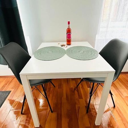 Kazy8 New Life Apartment Budapest Ngoại thất bức ảnh